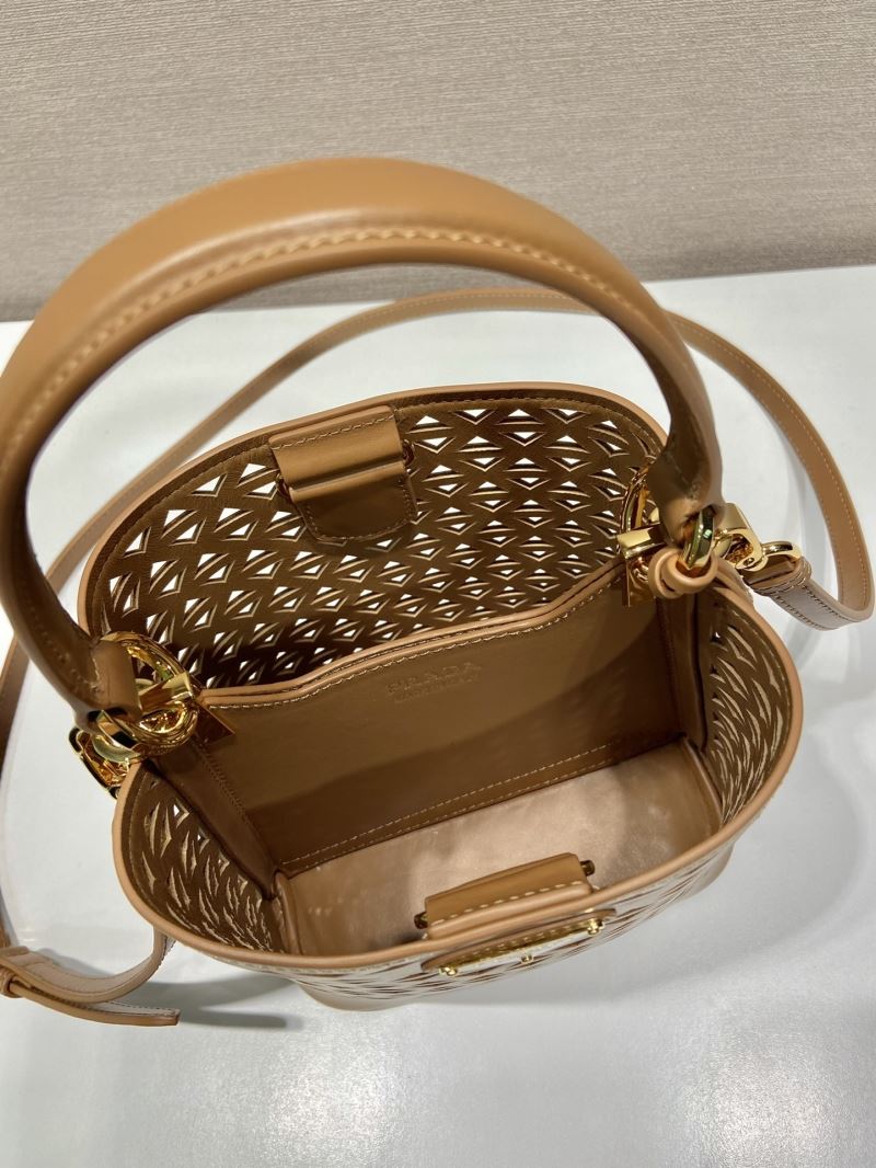 Pra*a bucket bags